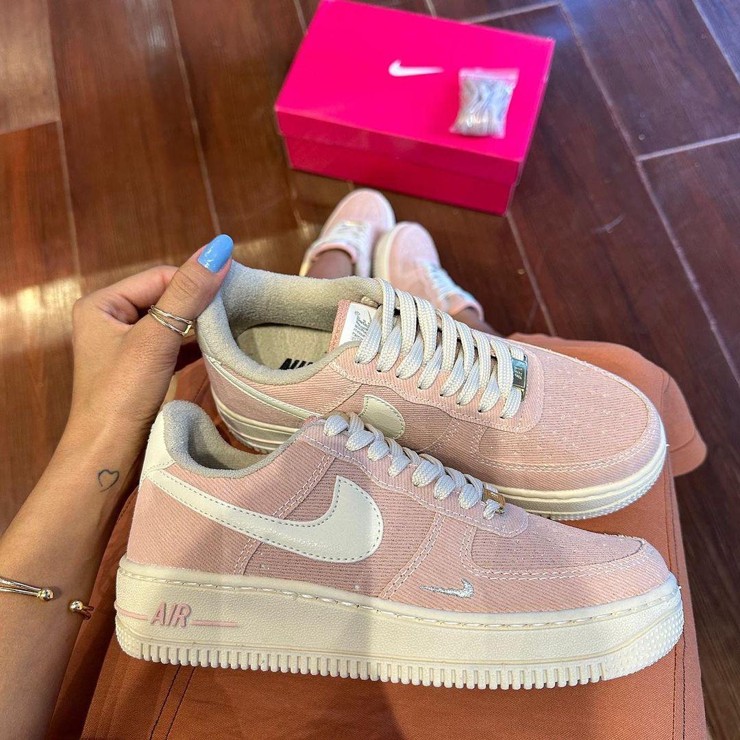 nike air force 1 flamingo