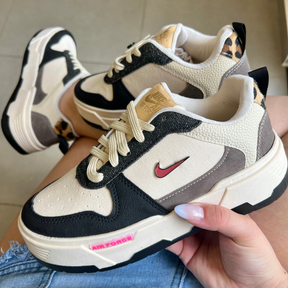 Tênis Nike AF1 Plataforma Preto Premium