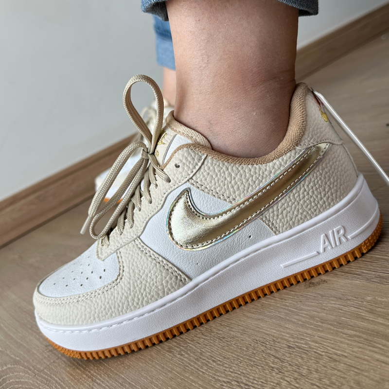 White and gold womens sales nikes