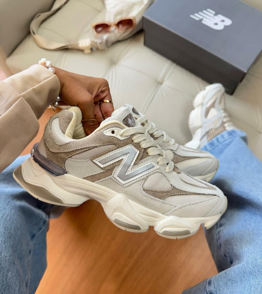 Tênis New Balance 9060 Sea Salt Bege Couro Legítimo
