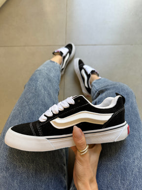 Tênis Knu Preto e Branco Premium