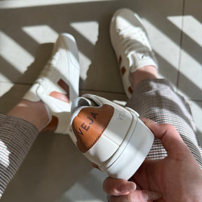 Tênis Cadarço Caramelo Off White Premium