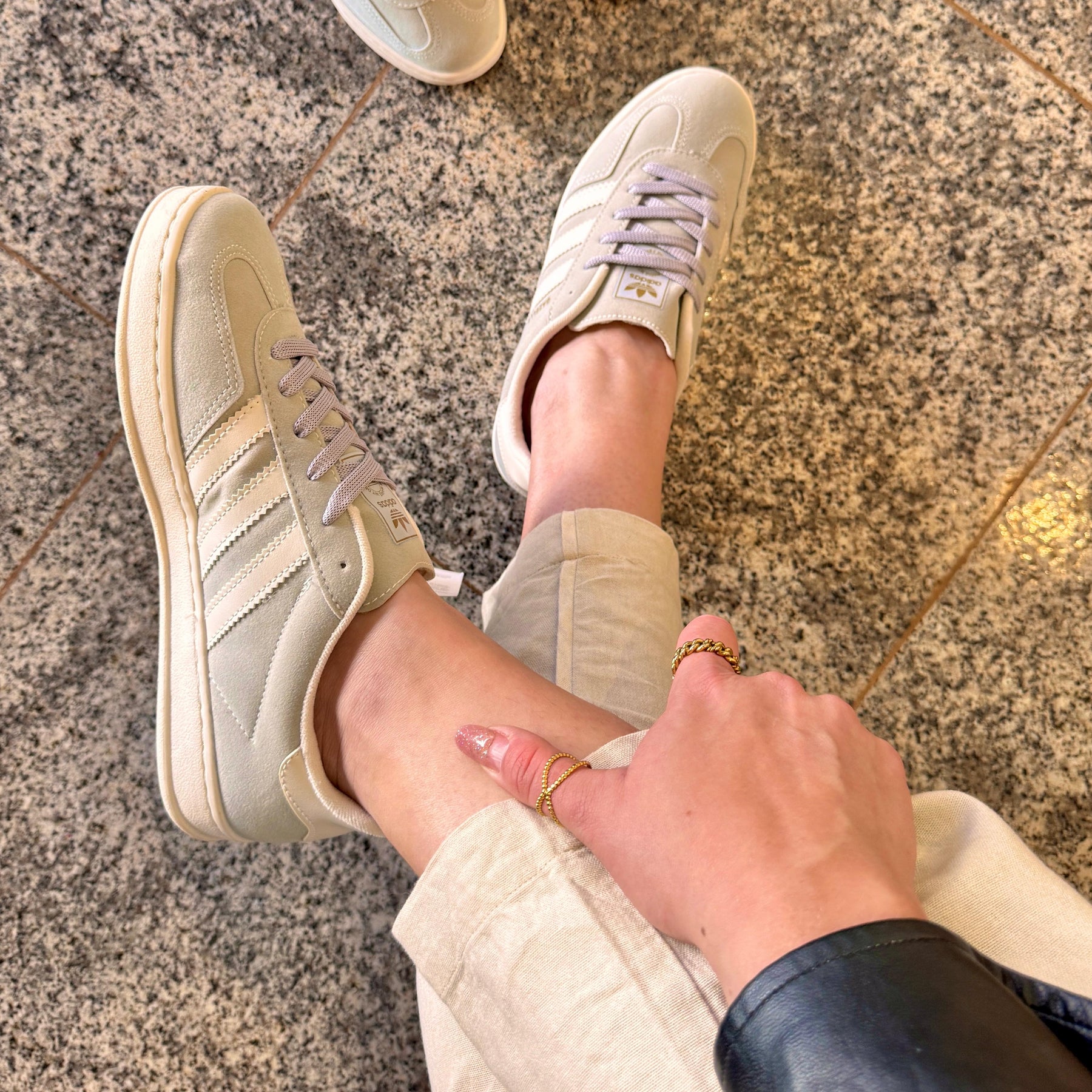 Tênis Adidas Gazelle Cinza Premium 2.0