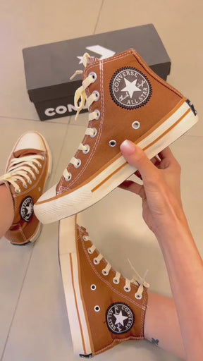 Tênis All Star Cano Alto Caramelo Lona