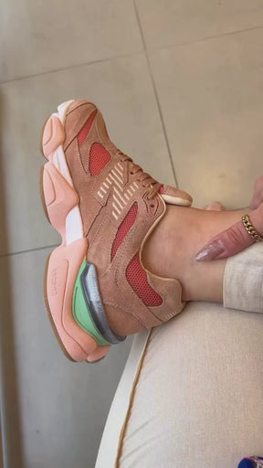 Tênis New Balance 9060 Sea Salt Colorway Couro Legítimo