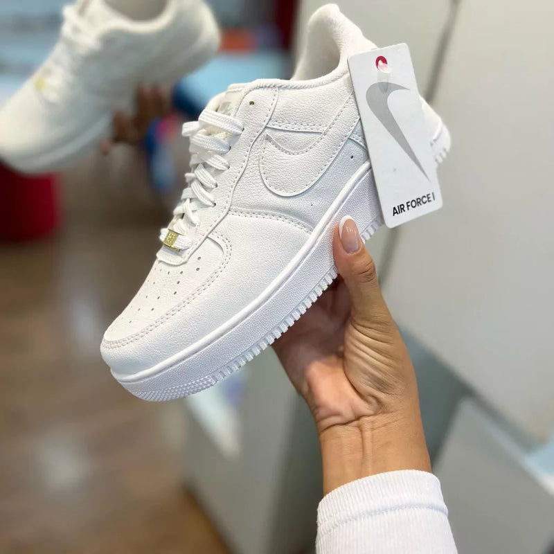 Tênis Nike Air Force 1 – Feminino – Branco - Vai de Tênis